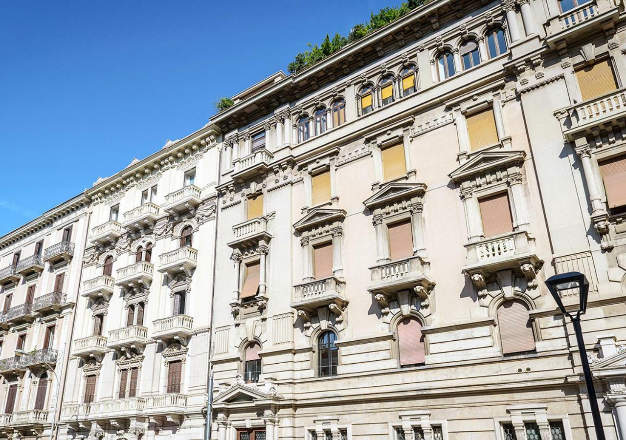Art View Luxury Apartment Bari Extérieur photo